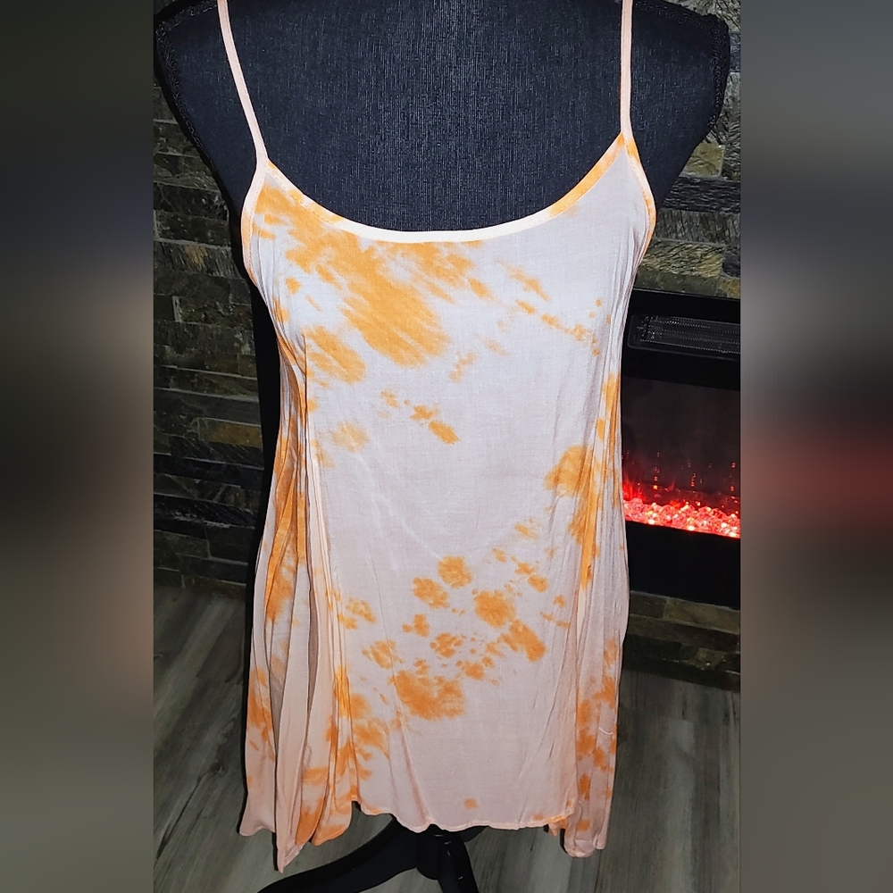 Tie-Dye Orange and Cream Long Top NEW Size Small or Medium